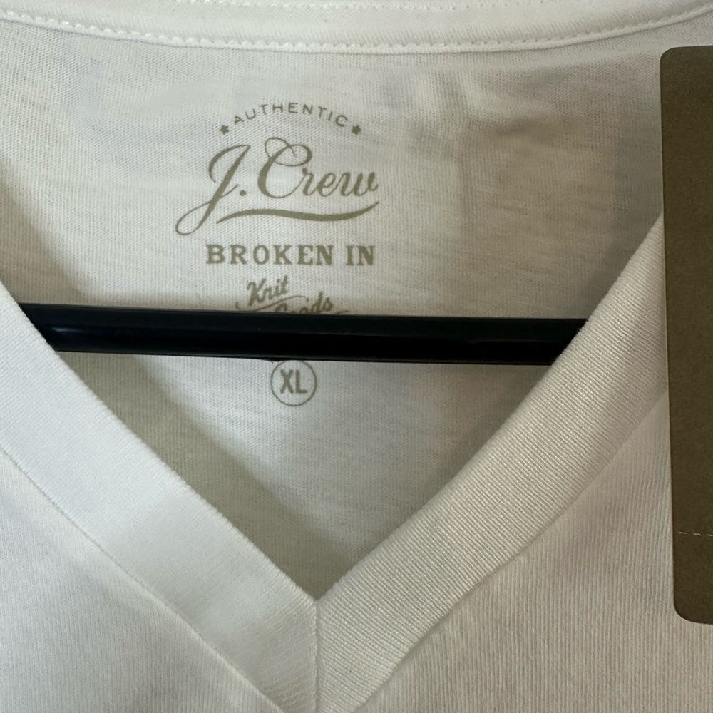 J.CREW NWT Vintage Jersey White Classic-Fit V-Neck T-Shirt XL BY361 - Picture 2 of 6